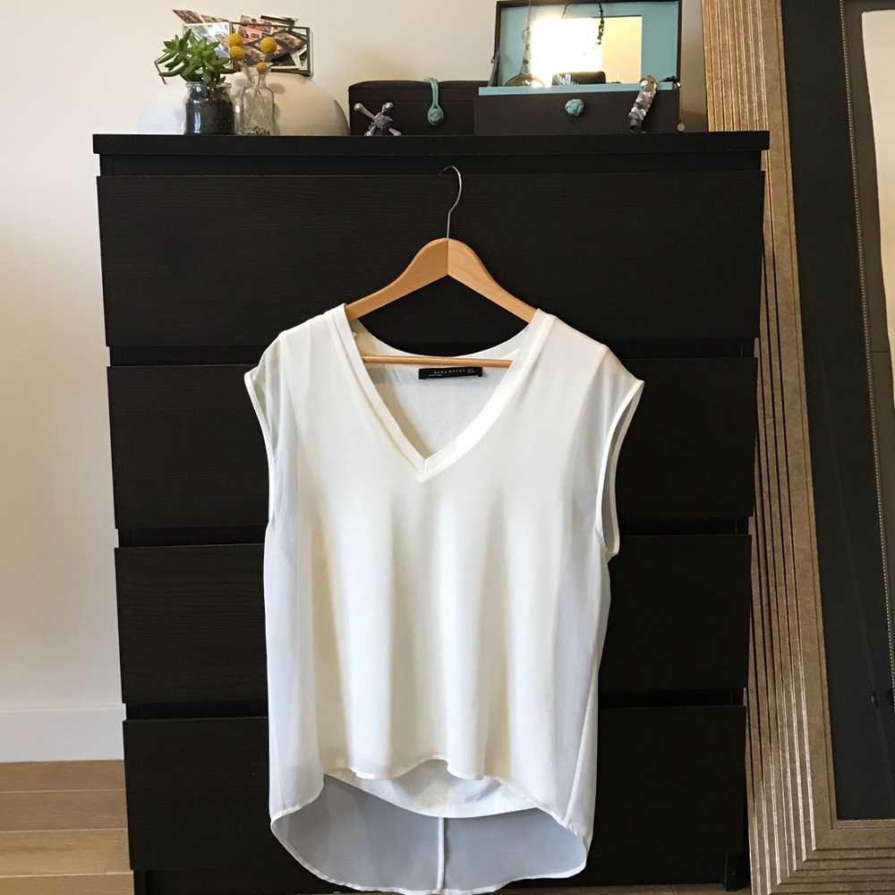 Chic Zara Silk Short Sleeve Top